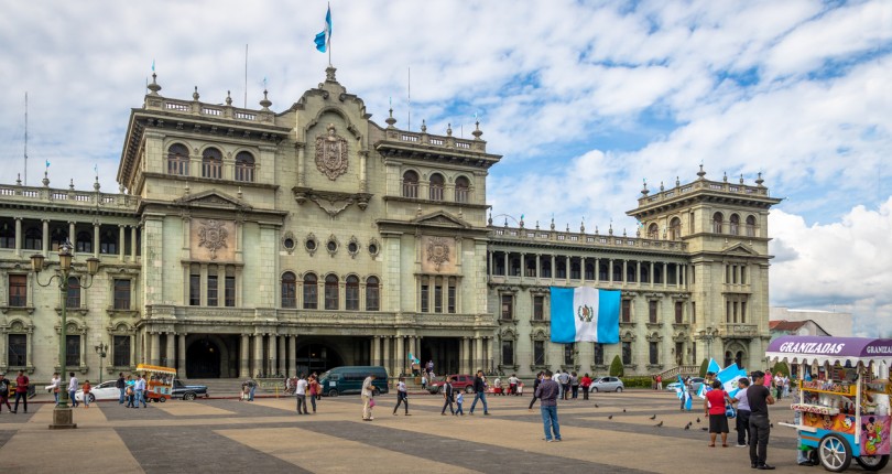 El Centro histórico y sus remodelaciones, licencias y permisos