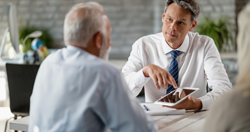 Los deberes de los corredores con sus representados y clientes